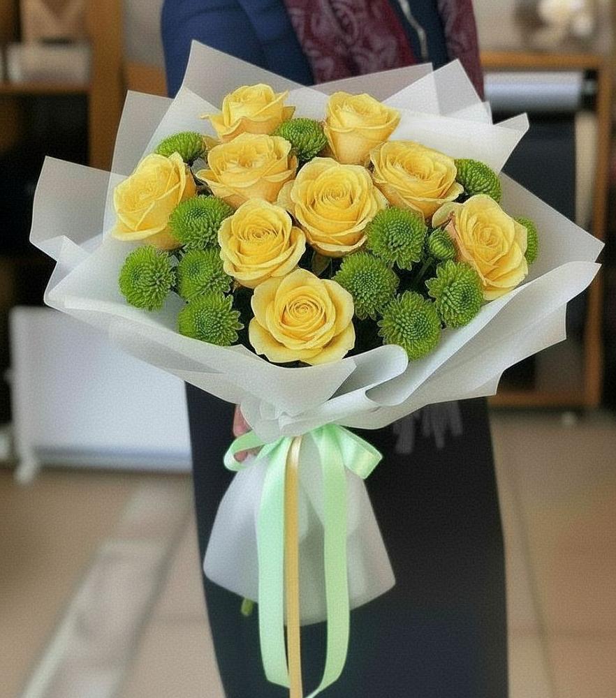 Букет цветов из: Хризантемы и Розы в Икряном