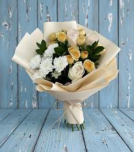 Букет цветов из:  Розы и Хризантемы #REPLACE_PRED# Икряном