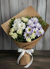 Букет цветов из:  Хризантемы и Розы в Икряном