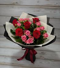 Букет цветов из:  Розы #REPLACE_PRED# Икряном